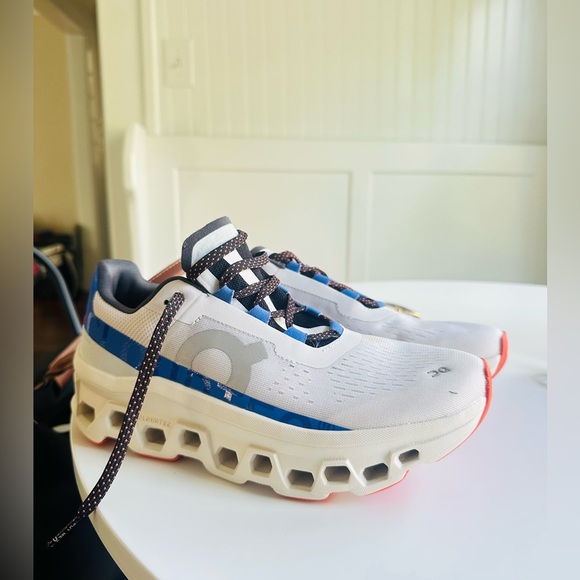 Women’s Cloudmonster - Picture 6 of 10